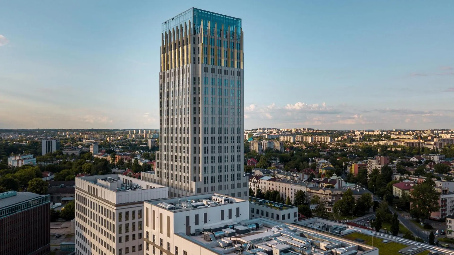 ****  Radisson Red Hotel & Radisson Red Apartments, Krakow Poland